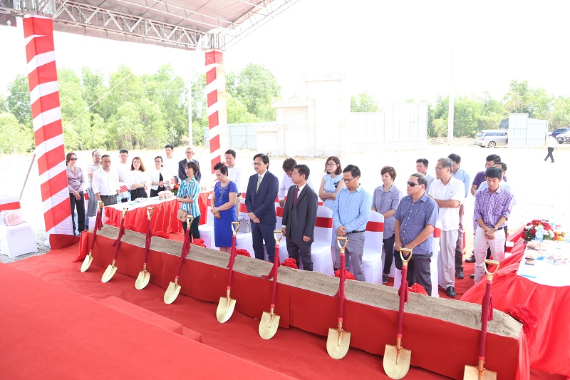 Lễ khởi công diễn ra tại xã Tân Đông, huyện Thạnh Hóa, tỉnh Long An